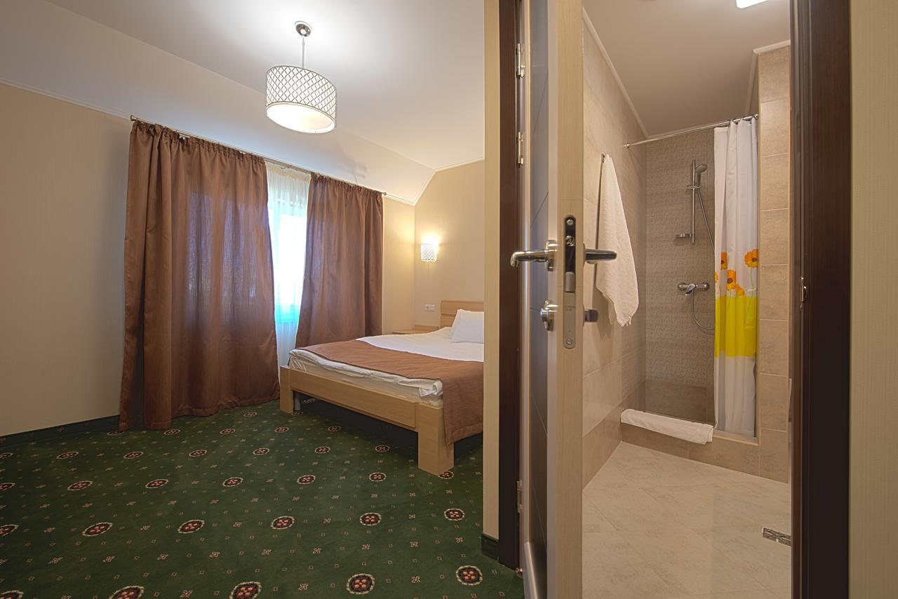 Advenus Hotel إلفيف المظهر الخارجي الصورة